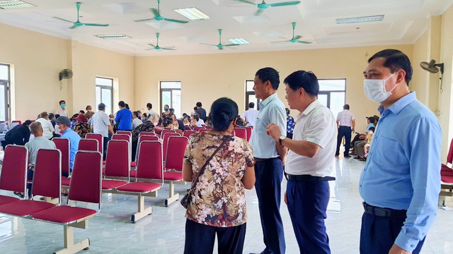 THỊ TRẤN QUANG MINH: TỔ CHỨC KHÁM, QUẢN LÝ SỨC KHỎE MIỄN PHÍ CHO NHÂN DÂN TRÊN ĐỊA BÀN NĂM 2023 - Ảnh 1. THỊ TRẤN QUANG MINH: TỔ CHỨC KHÁM, QUẢN LÝ SỨC KHỎE MIỄN PHÍ CHO NHÂN DÂN TRÊN ĐỊA BÀN NĂM 2023 - Ảnh 1.