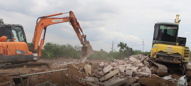Xã Tiến Thắng: Cưỡng chế buộc thực hiện biện pháp khắc phục hậu quả vi phạm hành chính trong lĩnh vực đất đai - Ảnh 1. Xã Tiến Thắng: Cưỡng chế buộc thực hiện biện pháp khắc phục hậu quả vi phạm hành chính trong lĩnh vực đất đai - Ảnh 1.