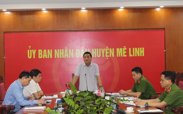 Mê Linh: Tháo gỡ khó khăn, phát huy phong trào toàn dân tham gia phòng cháy chữa cháy và cứu nạn cứu hộ trong công tác - Ảnh 3. Mê Linh: Tháo gỡ khó khăn, phát huy phong trào toàn dân tham gia phòng cháy chữa cháy và cứu nạn cứu hộ trong công tác - Ảnh 3.