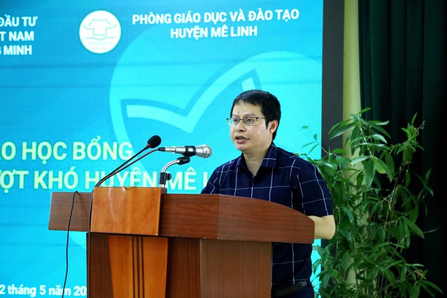 Ngân hàng TMCP Đầu tư và Phát triển Việt Nam chi nhánh Quang Minh: Tiếp sức học sinh nghèo đến trường - Ảnh 3.