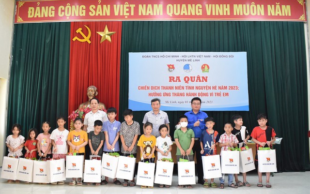 Huyện đoàn Mê Linh ra quân phát động Chiến dịch thanh niên tình nguyện hè năm 2023 - Ảnh 4.