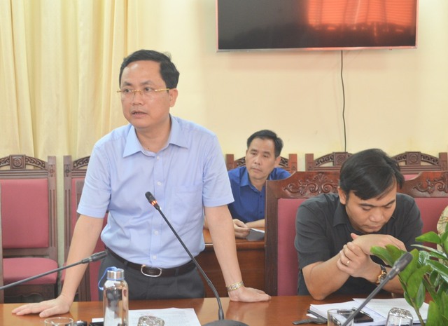 Huyện ủy Mê Linh nghe báo cáo tiến độ triển khai dự án đầu tư xây dựng đường Vành đai 4 - Vùng Thủ đô Hà Nội - Ảnh 2.