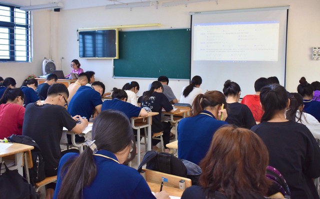 Mê Linh: Các trường trung học phổ thông tích cực ôn tập cho học sinh lớp 12 - Ảnh 3. Mê Linh: Các trường trung học phổ thông tích cực ôn tập cho học sinh lớp 12 - Ảnh 3.