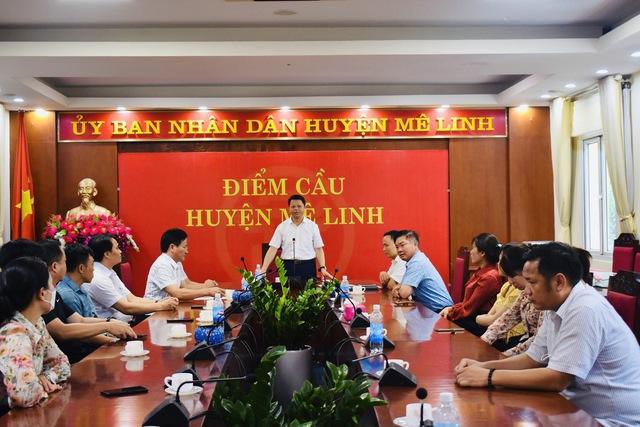 Công bố Quyết định bổ nhiệm Giám đốc Trung tâm Văn hóa - Thông tin và Thể thao huyện Mê Linh - Ảnh 3. Công bố Quyết định bổ nhiệm Giám đốc Trung tâm Văn hóa - Thông tin và Thể thao huyện Mê Linh - Ảnh 3.