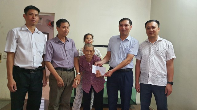 THỊ TRẤN QUANG MINH TỔ CHỨC CÁC HOẠT ĐỘNG HƯỚNG TỚI KỶ NIỆM 76 NĂM NGÀY THƯƠNG BINH LIỆT SỸ 27/7 - Ảnh 1. THỊ TRẤN QUANG MINH TỔ CHỨC CÁC HOẠT ĐỘNG HƯỚNG TỚI KỶ NIỆM 76 NĂM NGÀY THƯƠNG BINH LIỆT SỸ 27/7 - Ảnh 1.