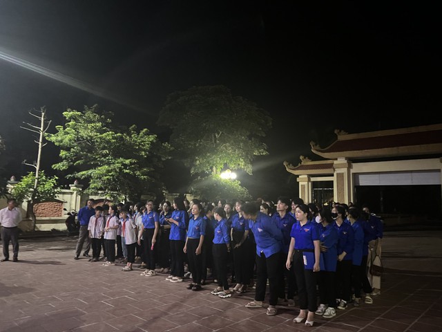 xã Liên Mạc tổ chức các hoạt động thiết thực Kỷ niệm 76 năm ngày Thương binh - Liệt sỹ - Ảnh 6. xã Liên Mạc tổ chức các hoạt động thiết thực Kỷ niệm 76 năm ngày Thương binh - Liệt sỹ - Ảnh 6.