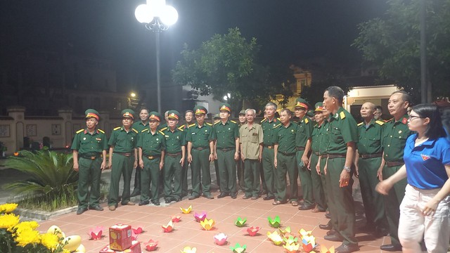 Sôi nổi các hoạt động kỷ niệm 76 năm ngày Thương binh Liệt sỹ - Ảnh 8. Sôi nổi các hoạt động kỷ niệm 76 năm ngày Thương binh Liệt sỹ - Ảnh 8.