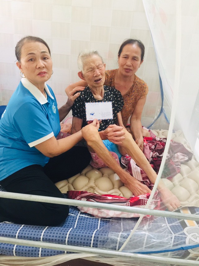 Các Chi hội phụ nữ trong toàn xã thiết thực tổ chức các hoạt động “Đền ơn đáp nghĩa” nhân kỷ niệm 76 năm Ngày Thương binh – liệt sỹ 27/7/1947-27/7/2023 - Ảnh 5. Các Chi hội phụ nữ trong toàn xã thiết thực tổ chức các hoạt động “Đền ơn đáp nghĩa” nhân kỷ niệm 76 năm Ngày Thương binh – liệt sỹ 27/7/1947-27/7/2023 - Ảnh 5.
