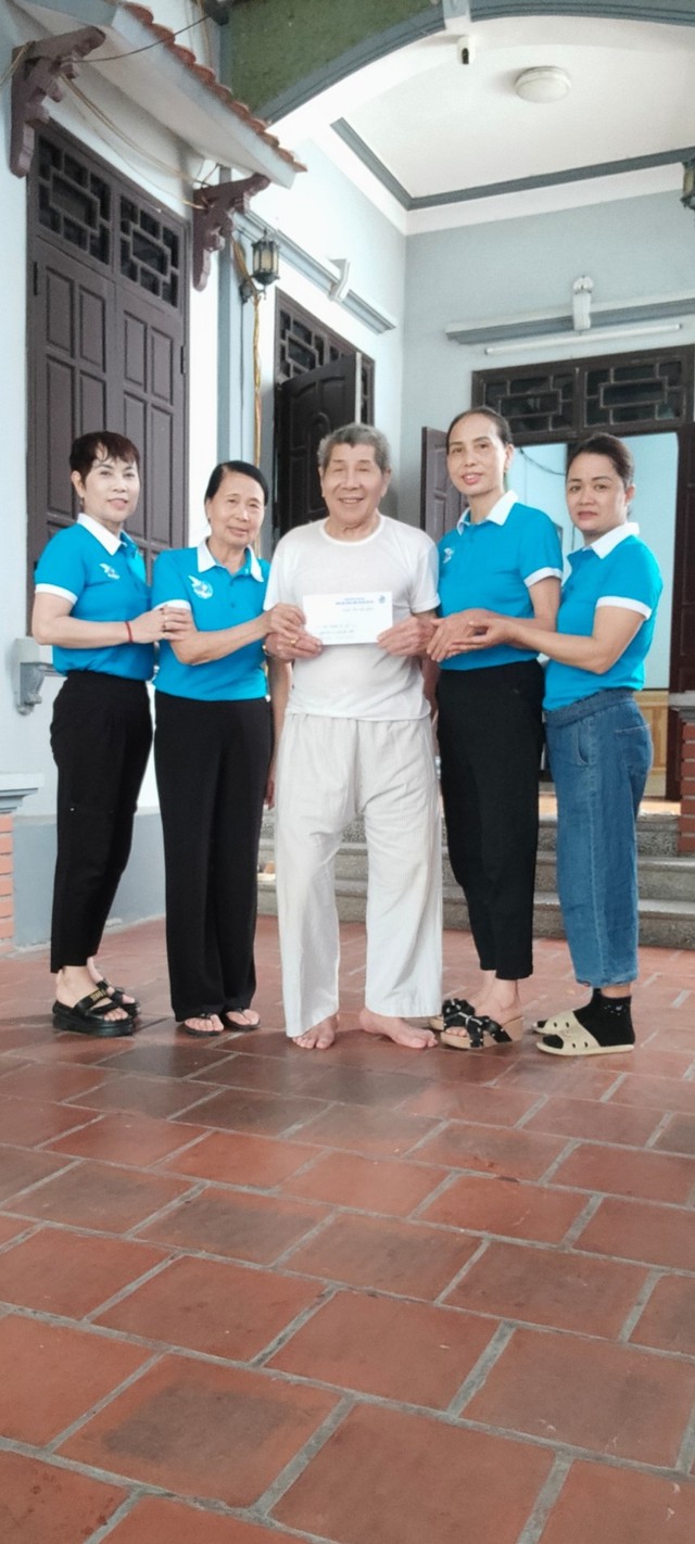 Các Chi hội phụ nữ trong toàn xã thiết thực tổ chức các hoạt động “Đền ơn đáp nghĩa” nhân kỷ niệm 76 năm Ngày Thương binh – liệt sỹ 27/7/1947-27/7/2023 - Ảnh 13. Các Chi hội phụ nữ trong toàn xã thiết thực tổ chức các hoạt động “Đền ơn đáp nghĩa” nhân kỷ niệm 76 năm Ngày Thương binh – liệt sỹ 27/7/1947-27/7/2023 - Ảnh 13.