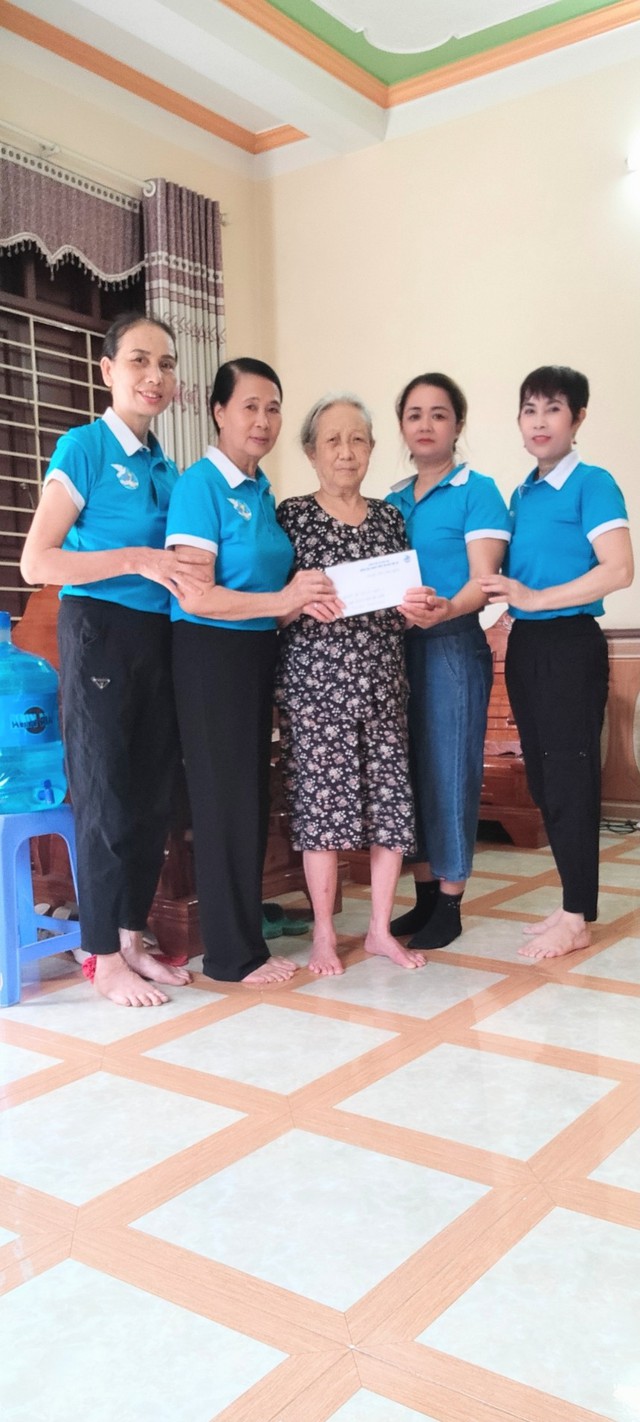 Các Chi hội phụ nữ trong toàn xã thiết thực tổ chức các hoạt động “Đền ơn đáp nghĩa” nhân kỷ niệm 76 năm Ngày Thương binh – liệt sỹ 27/7/1947-27/7/2023 - Ảnh 9. Các Chi hội phụ nữ trong toàn xã thiết thực tổ chức các hoạt động “Đền ơn đáp nghĩa” nhân kỷ niệm 76 năm Ngày Thương binh – liệt sỹ 27/7/1947-27/7/2023 - Ảnh 9.
