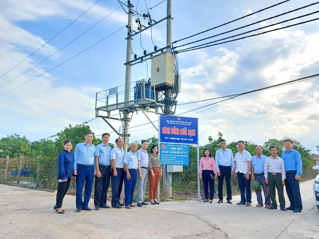 Nhân rộng mô hình "Cánh đồng sạch" ở huyện Mê Linh - Ảnh 2. Nhân rộng mô hình "Cánh đồng sạch" ở huyện Mê Linh - Ảnh 2.