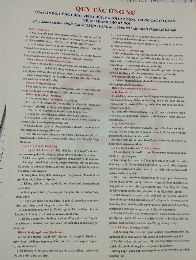 TÀI LIỆU TÌM HIỂU QUY TẮC ỨNG XỬ CỦA CÁN BỘ, CÔNG CHỨC, VIÊN CHỨC, NGƯỜI LAO ĐỘNG TRONG CÁC CƠ QUAN THUỘC THÀNH PHỐ HÀ NỘI VÀ QUY TẮC ỨNG XỬ NƠI CÔNG CỘNG TRÊN ĐỊA BÀN THÀNH PHỐ HÀ NỘI

  - Ảnh 1.