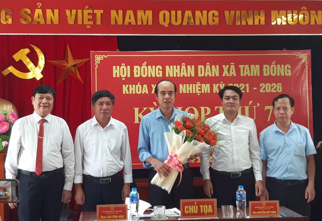 HĐND xã Tam Đồng khóa XXIII, nhiệm kỳ 2021-2026 tổ chức kỳ họp thứ 7 (Kỳ họp chuyên đề) - Ảnh 4. HĐND xã Tam Đồng khóa XXIII, nhiệm kỳ 2021-2026 tổ chức kỳ họp thứ 7 (Kỳ họp chuyên đề) - Ảnh 4.