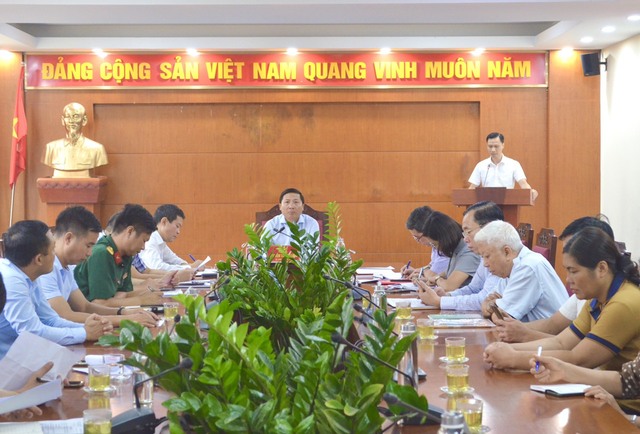 Bí thư Huyện ủy Nguyễn Thanh Liêm chủ trì hội nghị giao ban dư luận xã hội tháng 9/2023 - Ảnh 1.