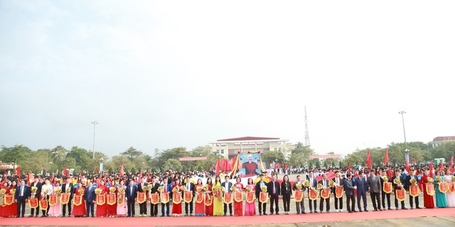 Long trọng Lễ khai mạc Hội khỏe Phù Đổng huyện Mê Linh lần thứ X năm 2024- Ảnh 2. Long trọng Lễ khai mạc Hội khỏe Phù Đổng huyện Mê Linh lần thứ X năm 2024- Ảnh 2.