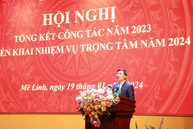 Huyện ủy, HĐND, UBND huyện Mê Linh tổng kết công tác năm 2023, triển khai nhiệm vụ trọng tâm năm 2024- Ảnh 6. Huyện ủy, HĐND, UBND huyện Mê Linh tổng kết công tác năm 2023, triển khai nhiệm vụ trọng tâm năm 2024- Ảnh 6.