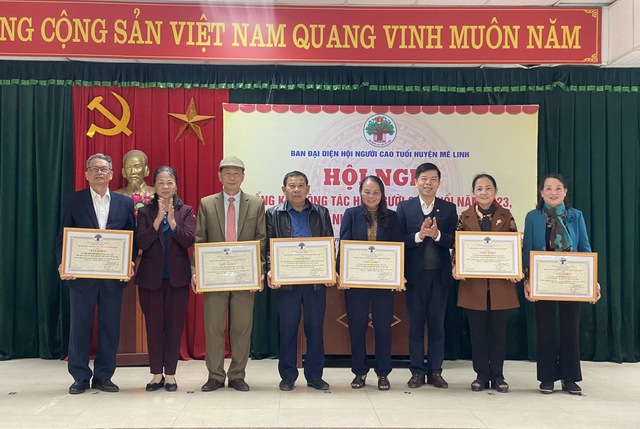Mê Linh: Ban Đại diện Hội Người cao tuổi triển khai nhiệm vụ năm 2024- Ảnh 2. Mê Linh: Ban Đại diện Hội Người cao tuổi triển khai nhiệm vụ năm 2024- Ảnh 2.