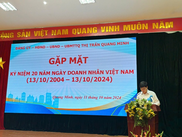 Thị trấn Quang Minh tổ chức gặp mặt kỷ niệm 20 năm ngày doanh nhân Việt Nam (13/10/2004 - 13/10/2024)- Ảnh 1.