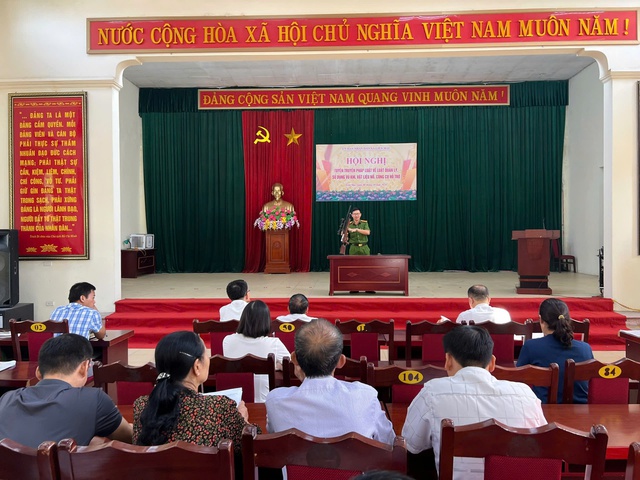 Liên Mạc tích cực thực hiện tuyên truyền, vận động nhân dân giao nộp vũ khí, vật liệu nổ, công cụ hỗ trợ năm 2024- Ảnh 6.