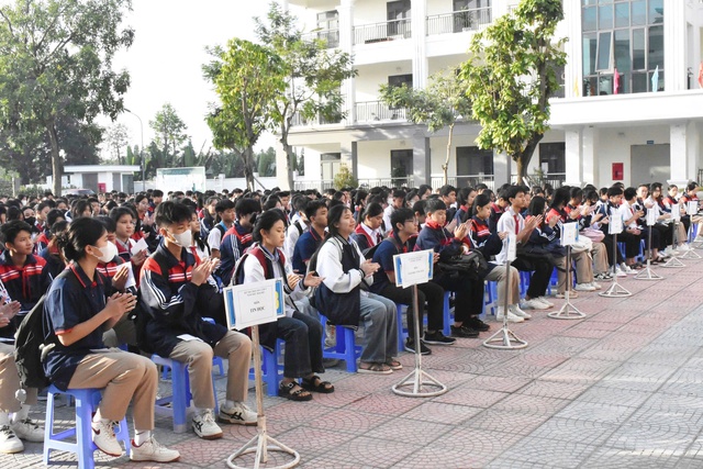 Mê Linh: Khai mạc Hội thi giáo viên dạy giỏi, giáo viên chủ nhiệm giỏi cấp Tiểu học, năm học 2024 - 2025- Ảnh 2.