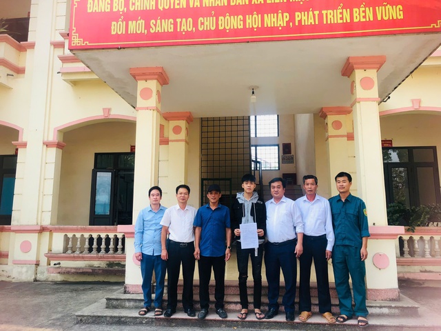Nhiều thanh niên xã Liên Mạc tình nguyện nhập ngũ năm 2024, nguyện cống hiến sức trẻ cho Tổ quốc- Ảnh 1. Nhiều thanh niên xã Liên Mạc tình nguyện nhập ngũ năm 2024, nguyện cống hiến sức trẻ cho Tổ quốc- Ảnh 1.