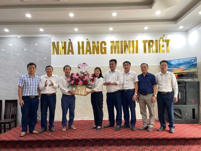 BÀI TUYÊN TRUYỀN NGÀY NHÀ GIÁO VN 20/11: TRUYỀN THỐNG 42 NĂM NGÀY NHÀ GIÁO VIỆT NAM VÀ SỰ NGHIỆP GIÁO DỤC XÃ LIÊN MẠC- Ảnh 6.