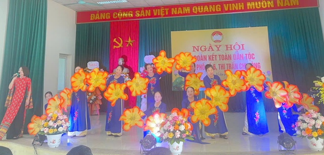 Tưng bừng Ngày hội Đại đoàn kết toàn dân tộc ở khu dân cư tổ dân phố số 6, thị trấn Chi Đông- Ảnh 2.