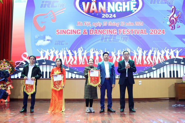Nâng cao đời sống văn hóa tinh thần cho công nhân lao động- Ảnh 2. Nâng cao đời sống văn hóa tinh thần cho công nhân lao động- Ảnh 2.