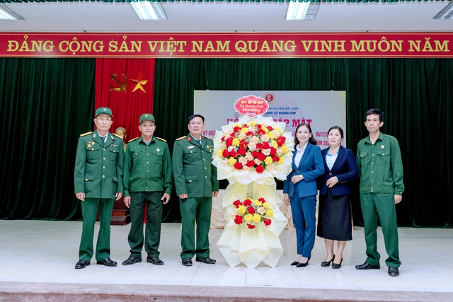 Hội Cựu chiến binh xã Hoàng Kim tổ chức Hội nghị gặp mặt kỷ niệm 35 năm ngày thành lập Hội Cựu chiến binh Việt Nam (06/12/1989 - 06/12/2024) và tổng kết phong trào thi đua "Cựu chiến binh gương mẫu" năm 2024.- Ảnh 6.