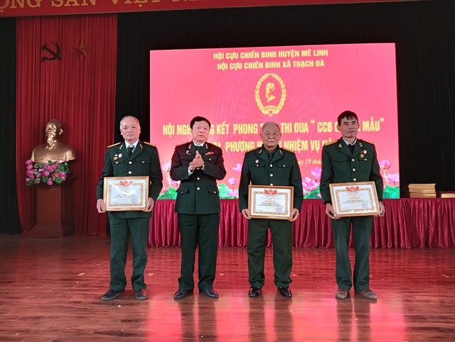 Hội cựu chiến binh xã Thạch Đà tổng kết phong trào thi đua “ Cựu chiến binh gương mẫu” năm 2024, phương hướng, nhiệm vụ năm 2025- Ảnh 3. Hội cựu chiến binh xã Thạch Đà tổng kết phong trào thi đua “ Cựu chiến binh gương mẫu” năm 2024, phương hướng, nhiệm vụ năm 2025- Ảnh 3.