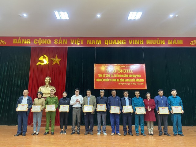 UBND thị trấn Quang Minh tổ chức hội nghị tổng kết công tác tuyển quân năm 2024- Ảnh 4.