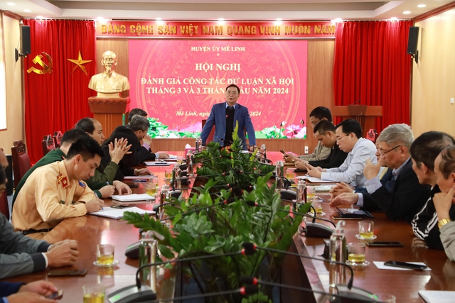 Huyện ủy Mê Linh giao ban đánh giá công tác dư luận xã hội tháng 3 và 3 tháng đầu năm 2024- Ảnh 1.