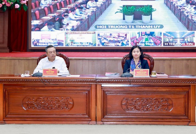Huyện Mê Linh tham dự hội nghị giao ban quý I/2024 của Thành ủy- HĐND-UBND Thành phố- Ảnh 1.