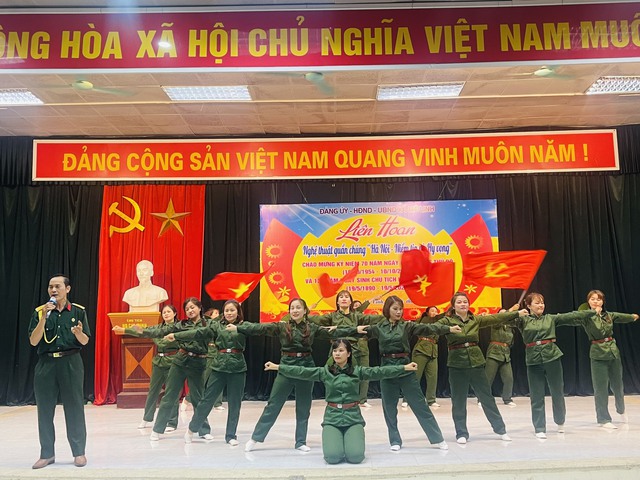 CHƯƠNG TRÌNH NGHỆ THUẬT LIÊN HOAN QUẦN CHÚNG "HÀ NỘI - NIỀM TIN VÀ HY VỌNG" CHÀO MỪNG KỈ NIỆM 70 NĂM NGÀY GIẢI PHÓNG THỦ ĐÔ (10/10/1954-10/10/2024)- Ảnh 2.