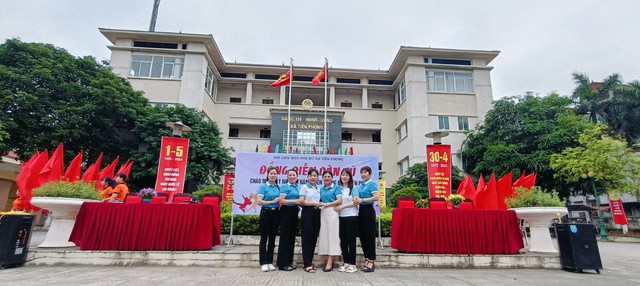 Hội LHPN xã Tiền Phong tổ chức các hoạt động chào mừng kỷ niệm 70 năm chiến thắng Điện Biên Phủ (07/5/1954 - 07/5/2024)- Ảnh 14.