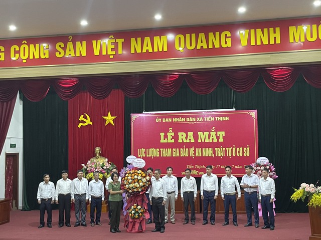 LỄ RA MẮT LỰC LƯỢNG THAM GIA BẢO VỆ AN NINH, TRẬT TỰ Ở CƠ SỞ- Ảnh 3.