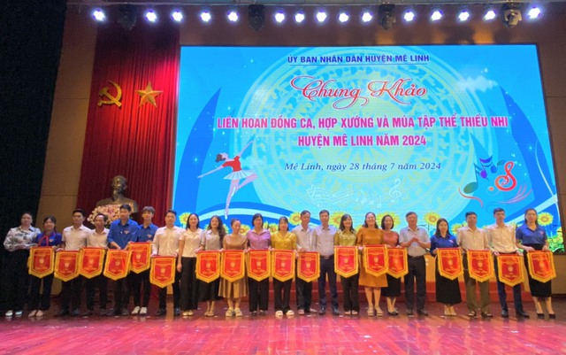 Sôi nổi Liên hoan Đồng ca, Hợp xướng và Múa tập thể thiếu nhi huyện Mê Linh năm 2024- Ảnh 1. Sôi nổi Liên hoan Đồng ca, Hợp xướng và Múa tập thể thiếu nhi huyện Mê Linh năm 2024- Ảnh 1.