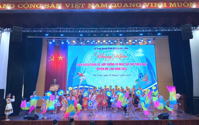 Sôi nổi Liên hoan Đồng ca, Hợp xướng và Múa tập thể thiếu nhi huyện Mê Linh năm 2024- Ảnh 3. Sôi nổi Liên hoan Đồng ca, Hợp xướng và Múa tập thể thiếu nhi huyện Mê Linh năm 2024- Ảnh 3.