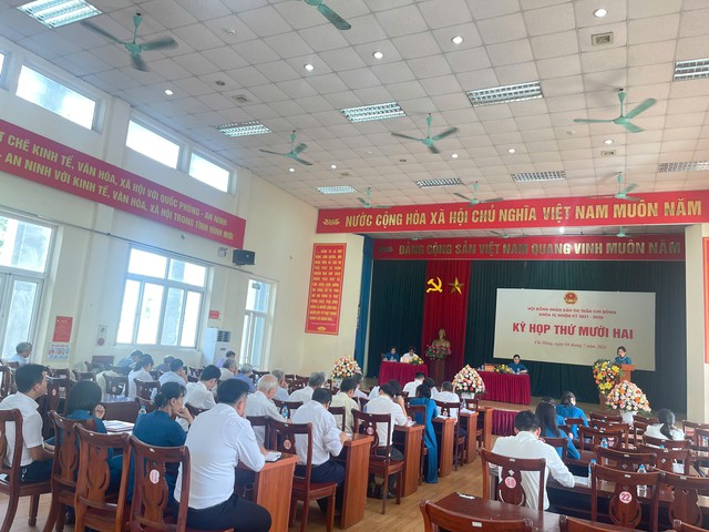 Thị trấn Chi Đông tổ chức kỳ họp thứ 12, HĐND thị trấn khóa IV nhiệm kỳ 2021 – 2026
- Ảnh 1.