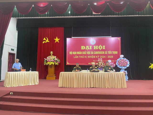 ĐẠI HỘI ĐẠI BIỂU HỘI NẠN NHÂN CHẤT ĐỘC DA CAM/DIOXIN XÃ TIẾN THỊNH NHIỆM KỲ 2024 - 2029- Ảnh 2. ĐẠI HỘI ĐẠI BIỂU HỘI NẠN NHÂN CHẤT ĐỘC DA CAM/DIOXIN XÃ TIẾN THỊNH NHIỆM KỲ 2024 - 2029- Ảnh 2.