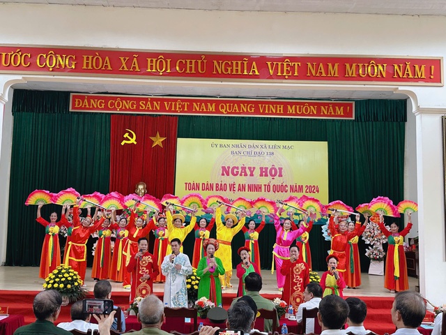 Xã Liên Mạc long trọng tổ chức ngày Hội bảo vệ an ninh Tổ quốc năm 2024- Ảnh 16.