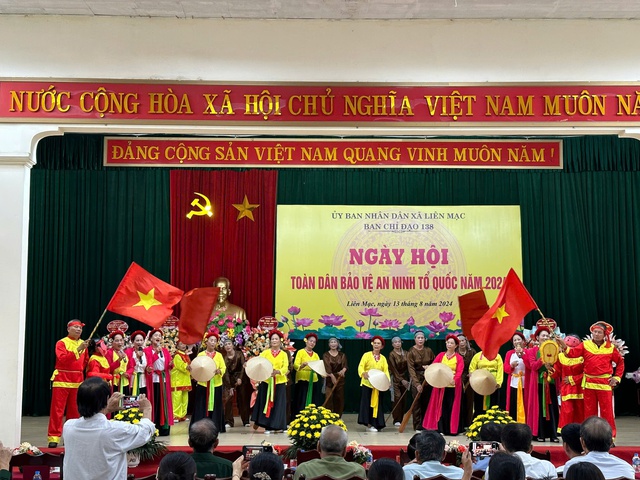 Xã Liên Mạc long trọng tổ chức ngày Hội bảo vệ an ninh Tổ quốc năm 2024- Ảnh 15.