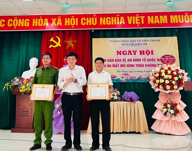 Ý NGHĨA NGÀY HỘI “TOÀN DÂN BẢO VỆ AN NINH TỔ QUỐC”- Ảnh 7. Ý NGHĨA NGÀY HỘI “TOÀN DÂN BẢO VỆ AN NINH TỔ QUỐC”- Ảnh 7.