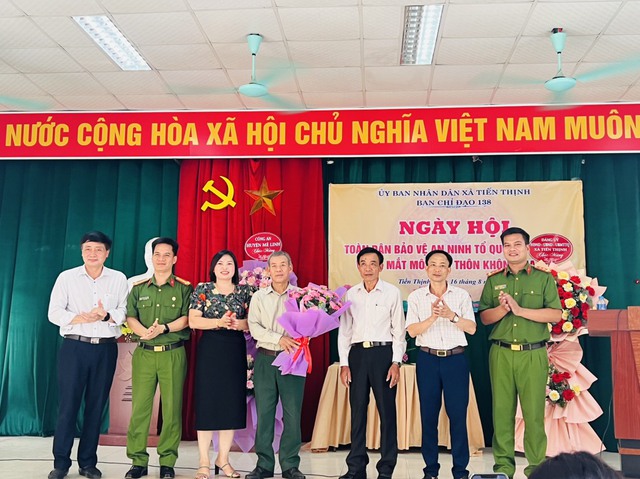 Ý NGHĨA NGÀY HỘI “TOÀN DÂN BẢO VỆ AN NINH TỔ QUỐC”- Ảnh 5. Ý NGHĨA NGÀY HỘI “TOÀN DÂN BẢO VỆ AN NINH TỔ QUỐC”- Ảnh 5.