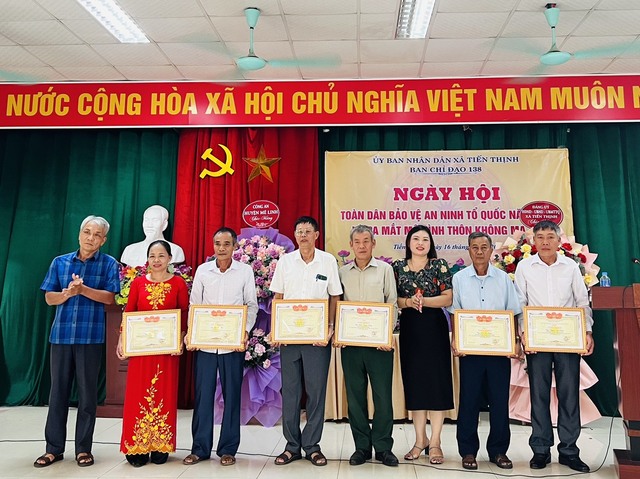 Ý NGHĨA NGÀY HỘI “TOÀN DÂN BẢO VỆ AN NINH TỔ QUỐC”- Ảnh 4. Ý NGHĨA NGÀY HỘI “TOÀN DÂN BẢO VỆ AN NINH TỔ QUỐC”- Ảnh 4.
