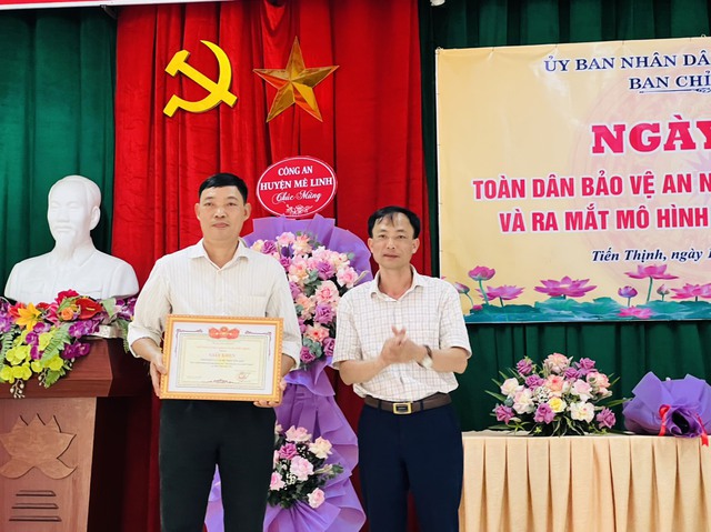 Ý NGHĨA NGÀY HỘI “TOÀN DÂN BẢO VỆ AN NINH TỔ QUỐC”- Ảnh 8. Ý NGHĨA NGÀY HỘI “TOÀN DÂN BẢO VỆ AN NINH TỔ QUỐC”- Ảnh 8.