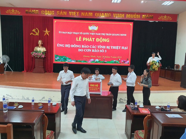Thị trấn Quang Minh phát động ủng hộ các tỉnh bị thiệt hại do cơn bão số 3 (Bão Yagi)- Ảnh 3.