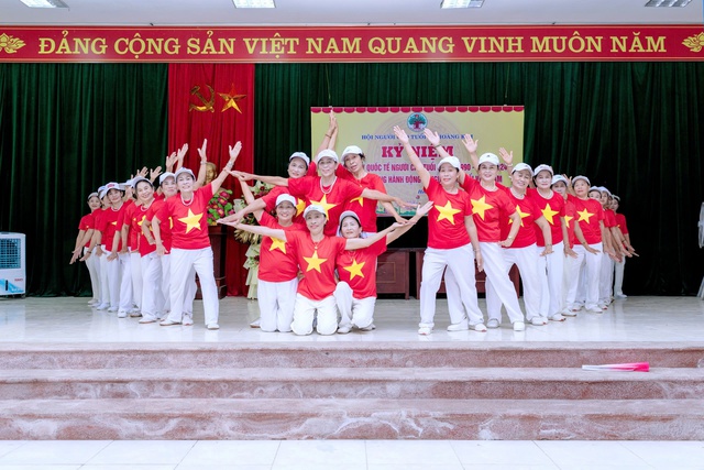 Hội Người cao tuổi xã Hoàng Kim tổ chức kỷ niệm 34 năm ngày Quốc tế Người cao tuổi (01/10/1990-01/10/2024). Hưởng ứng tháng hành động vì Người cao tuổi Việt Nam- Ảnh 5.