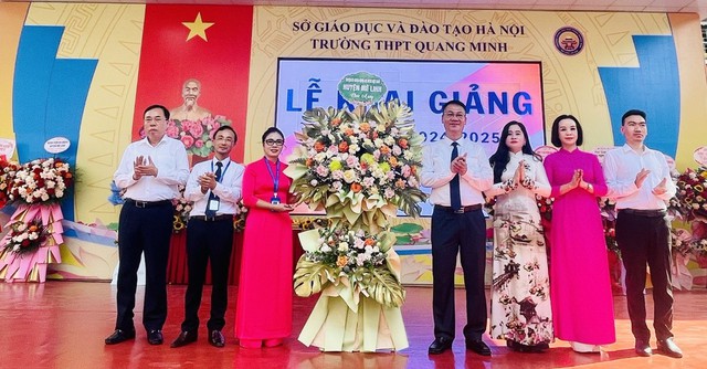 Mê Linh: Các trường học tưng bừng khai giảng năm học mới 2024 - 2025- Ảnh 2.