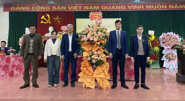 ĐẠI HỘI CHI BỘ THÔN TRUNG HẬU ĐOÀI, NHIỆM KỲ 2025-2027 THÀNH CÔNG TỐT ĐẸP- Ảnh 1. ĐẠI HỘI CHI BỘ THÔN TRUNG HẬU ĐOÀI, NHIỆM KỲ 2025-2027 THÀNH CÔNG TỐT ĐẸP- Ảnh 1.